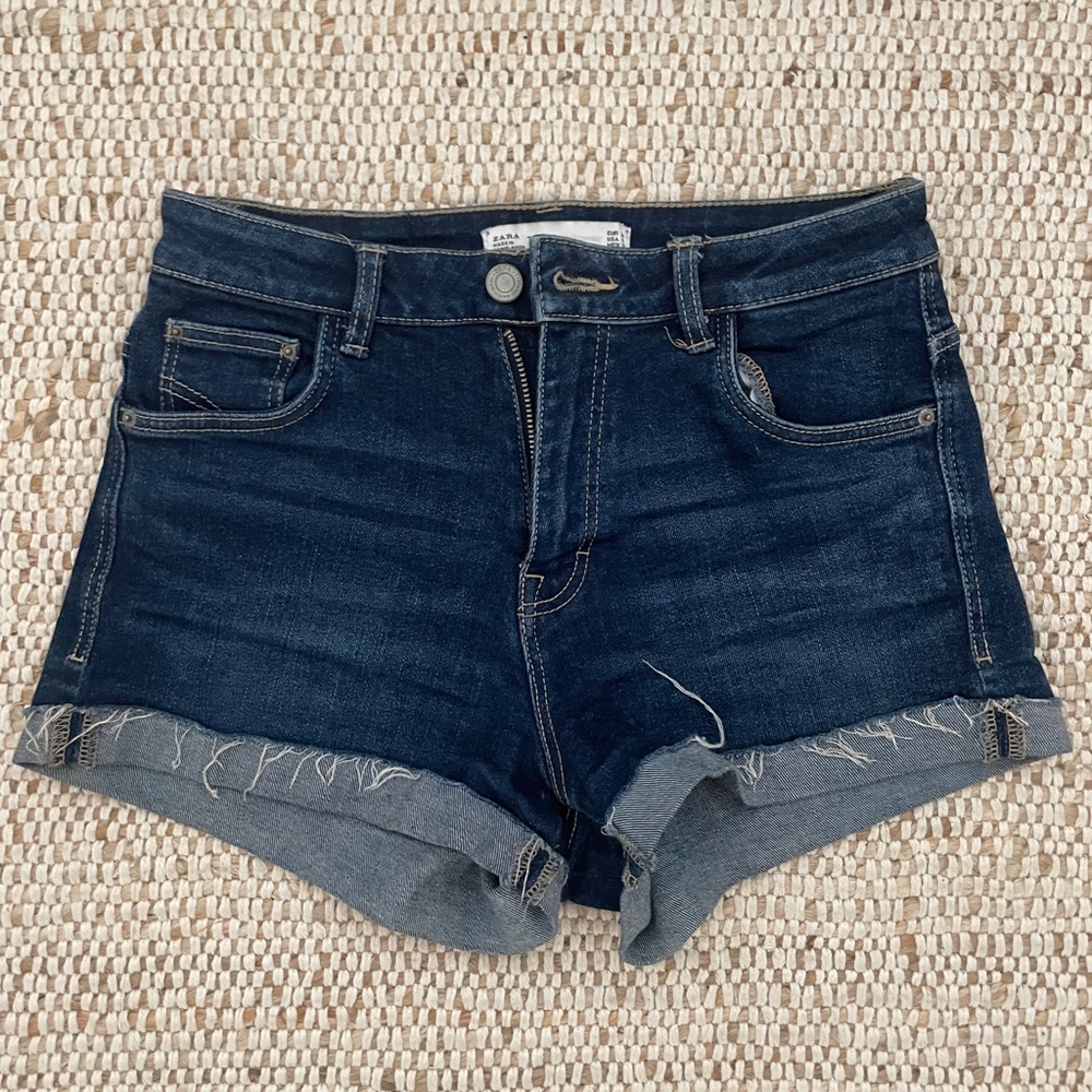 Zara Dark Wash Mid-rise Denim Shorts